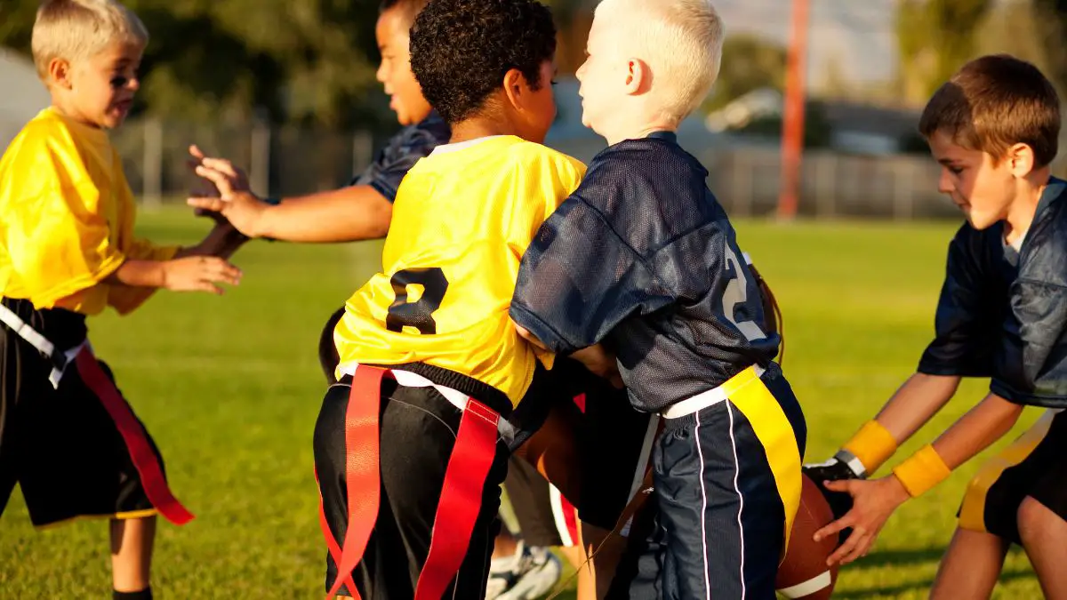 Role of Pass Rusher in Flag Football, Including Rules Flag Football World